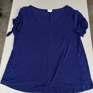 Basic Blue Tshirt with ties on sleeves